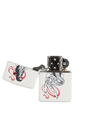 Zippo Çakmak Tattoo Girl