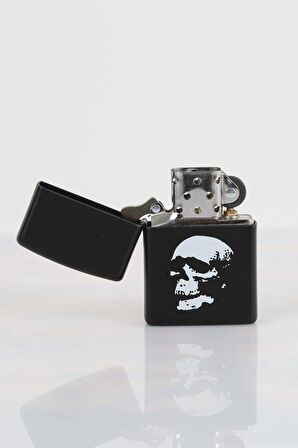 Zippo Çakmak Skull