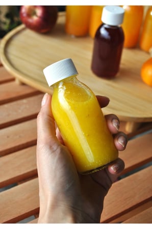 6'lı 100 ml Cam Şişe Beyaz Sızdırmaz Kapaklı Ginger Shot Detoks Şat Meyvesuyu Şişesi