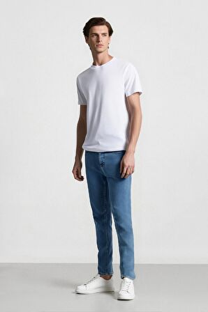 DeFacto Sergio Regular Fit Normal Kalıp Normal Bel Boru Paça Jean Pantolon E3322AX25SPNM39