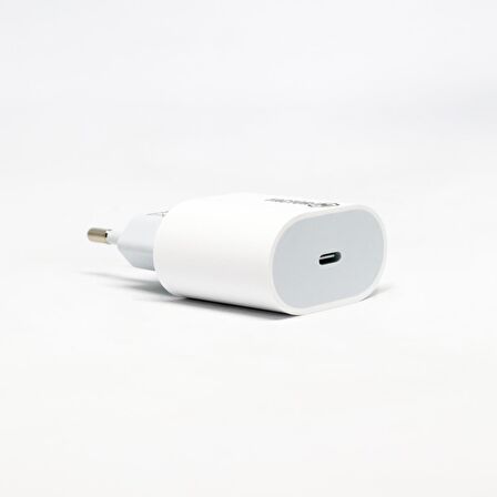 Factor M PD20W 2M Lightning - Type-C 20 Watt Hızlı Şarj Aleti Beyaz
