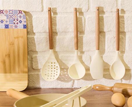Bambu Saplı Silikon Uçlu 4 Parça Mutfak Servis Seti