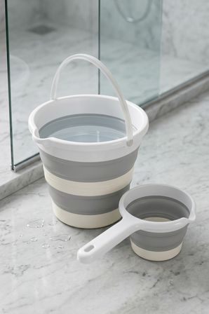 Katlanır Silikon Kova ve Maşrapa Seti 12 Litre Yer Kaplamayan Kamp Banyo Ev Bahçe Kovası Gri