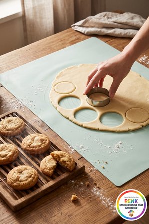 Ölçü Cetvelli Silikon Hamur Açma Matı Kaymaz Yapışmaz Pasta Kurabiye Matı 64x45 cm Çok Renkli