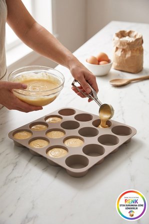Silikon Muffin Kalıbı 12 Gözlü Kek Cupcake Kalıbı Zahmetsiz Ayrılan Fırın Kalıbı 30,5 cm Çok Renkli