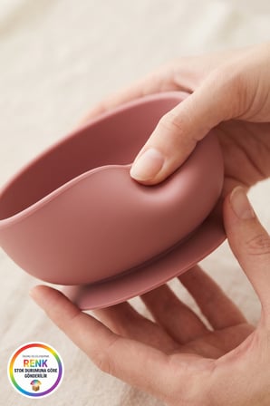 Bebek Vakumlu Mama Kasesi Devrilmez Vantuzlu Taban Silikon Ek Gıda Kabı 12x5,5 Cm Çok Renkli