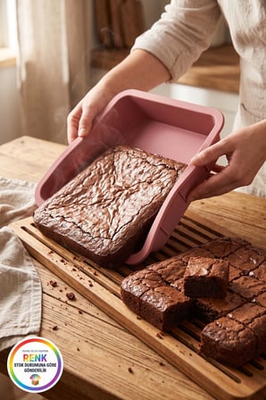 Kare Silikon Kek Brownie Kalıbı Yapışmaz Kolay Çıkan Fırın Borcamı Pasta Kabı 25x25x5 cm Çok Renkli