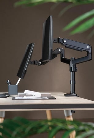 GAMEON GO-2045 Gazlı Yay Çift Monitör Kolu 17" – 32”
