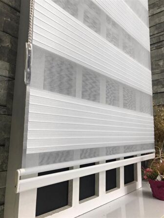 Pliseli Stor Zebra Perde Beyaz Etek Dilimli STB480