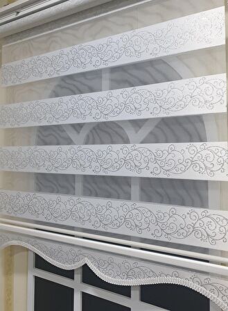 Zebra Stor Perde Sarmaşık Desen Gümüş Simli  Etek Dilimli STB9300 V 01