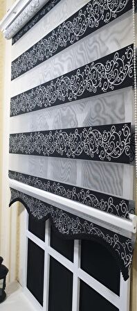 Zebra Stor Perde Siyah Sarmaşık Desen Gümüş Simli  Etek Dilimli STB9300 V 03