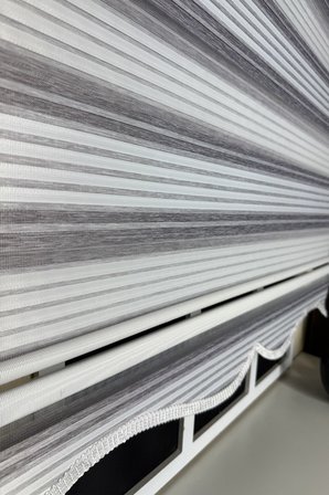 StorBurada Gri Renk Geçişli Zebra Stor Perde