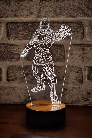 Iron Man Stance Figürlü Dekoratif Hediye Led Masa Lambası | 7 Işık Rengi | Ahşap Taban