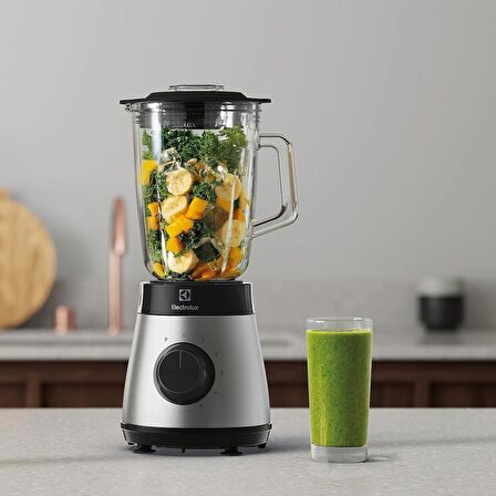 Electrolux E4TB1-6ST Sürahili Blender, 800 W, 1.5 Litre Sürahili, Çoklu Hız Ayarlı, Paslanmaz Çelik (OUTLET - TEŞHİR)