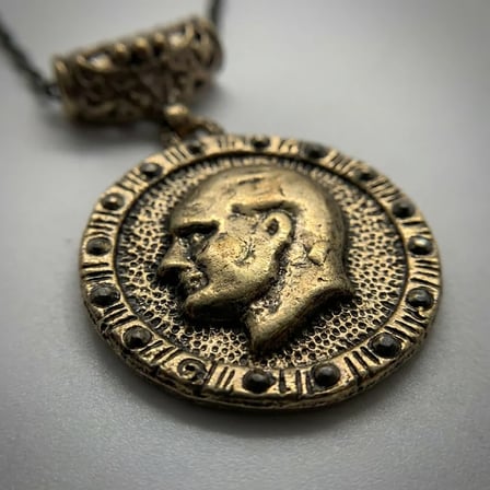 Bronz Otantik Takı Aksesuar Atatürk Simgeli Madalyon Uzun Zincir Kadın Kolye