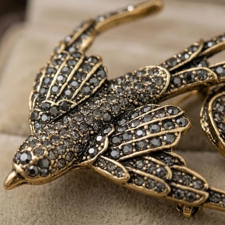Bronz Broş Otantik Takı Margazit Taşlı Kırlangıç Kuşu Model Vintage Kadın Broş Yaka İğnesi