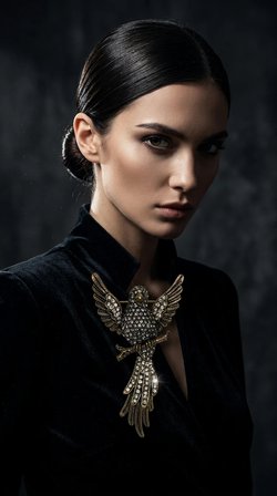 Bronz Broş Yakalık Zirkon Taş İşlemeli Kuş Model Vintage Kadın Takı