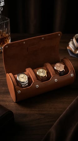 Premium Taba Deri 3'lü Rulo Saat Kutusu | Lüks Seyahat Tipi Saat Çantası ve Düzenleyici
