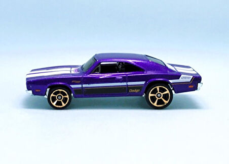 Hot Wheels Tekli Arabalar 69 Dodge Charger 500 HKJ46