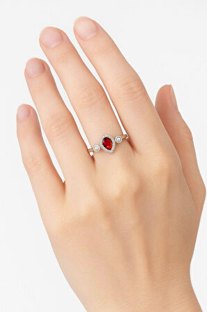 Minera Serisi 925 Ayar Gümüş Kırmızı Lal Zirkon Taşlı Damla Yüzük