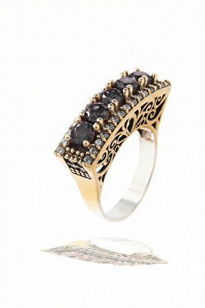 Beştaş Serisi Siyah Oniks Taşlı Otantik 925 Ayar Gümüş Kadın Yüzük