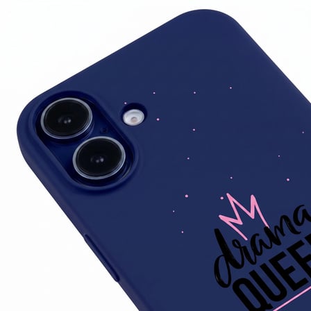 iPhone 17 Lacivert Lansman Renkli Silikon Drama Queen Tasarımlı Premium Kılıf