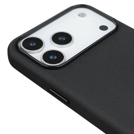 iPhone 17 Pro Max Siyah Renk Gizli Magsafe Destekli Mikro Kabartma Dokulu Premium Kılıf