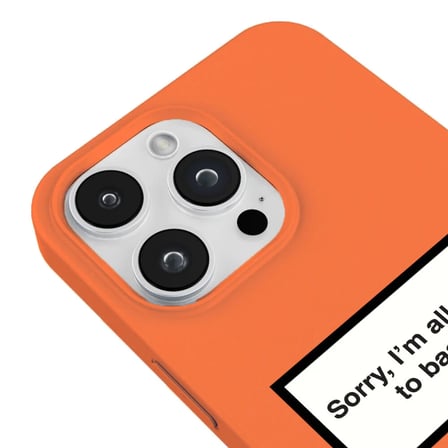 iPhone 16 Pro Turuncu Lansman Renkli Silikon I'm Allergic Yazılı Kamera Korumalı Telefon Kılıf