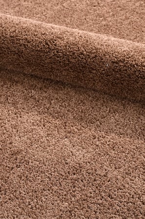 Mabel Koyu Kahve Yumuşak Tuşeli Halı | 6 Renk Seçeneği • Kaymaz Taban • Yıkanabilir