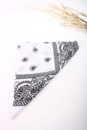 Soobepark Beyaz Etnik Desenli Unisex Bandana