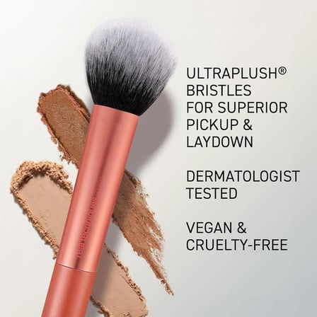 Real Techniques Ultra Peluş Pudra Makyaj Fırçası, Pudra, Bronzlaştırıcı ve Allık, Şeffaf, Yapılabilir Kapsama Alanı, Büyük, Kabarık Pudra Fırçası, Vegan, Zulümsüz ve Sentetik Kıllar, 1 Adet