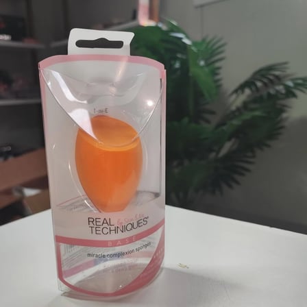 Real Techniques Miracle Complexion makyaj süngeri 
