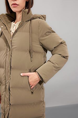 DeFacto Su İtici Uzun Şişme Mont Parka Kapüşonlu Fermuar Çıtçıt Kapamalı Cepli C3849AX24WNKH461