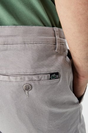 Lacoste Men's Slim Fit Cotton Bermuda Shorts Erkek Dar Kesim Desenli Bermuda Şort Gri