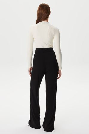 Lacoste Women's Straight Fit Black Trousers Kadın Düz Kesim Pantolon Siyah