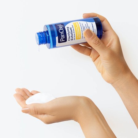 Clarifying Exfoliant %2 Salisilik Asit (BHA) Siyah Nokta ve Akne Eğilimli Ciltler İçin Exfoliant - 118 ml