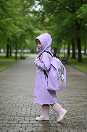 EVA Kumaş Kapüşonlu Desenli Cepsiz Çıtçıtlı Çocuk Yağmurluğu Çanta Koruyuculu Çocuk Yağmurluk