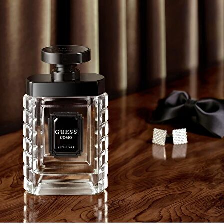 Guess Uomo EDP Çiçeksi Erkek Parfüm 100 ml  