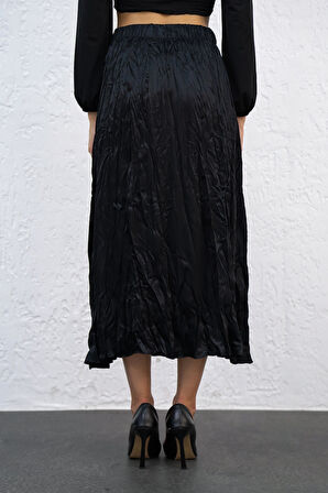 Siyah Kendinden Kırışık Saten Etek