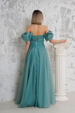 Kol Detaylı Boyundan Askılı Uzun Su Yeşili Abiye