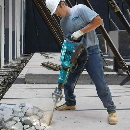 Makita HM1317CB Kırıcı 1.510W 33.8 Joule