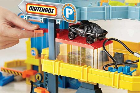 Matchbox 4-Level Garage CJM67