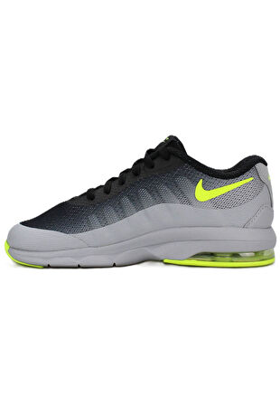 Nike Air Max Invigor Küçük Çocuk Ayakkabısı Gri Siyah