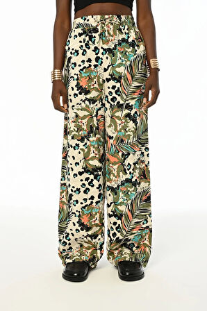 KADIN YAPRAK DESENLİ RAHAT KALIP BELİ LASTİKLİ BOL PAÇA PANTOLON