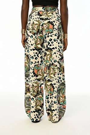 KADIN YAPRAK DESENLİ RAHAT KALIP BELİ LASTİKLİ BOL PAÇA PANTOLON