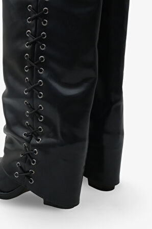 Kadın Bağcık Detaylı Sivri Burun Günlük Çizme Holdes Siyah