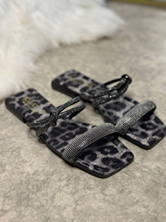 Günlük Kadın Terlik Tek BantlıTaşlı Alçak Topuklu Küt Burunlu Rahat Taban Hafif 09