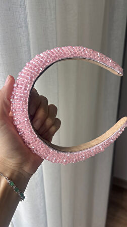 Taşlı pembe taç