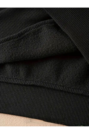Kelebek Desenli Kapüşonlu Cepli Sweatshirt