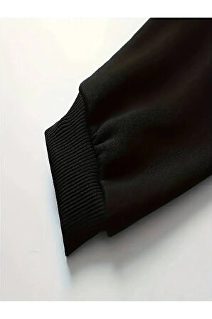 Kelebek Desenli Kapüşonlu Cepli Sweatshirt